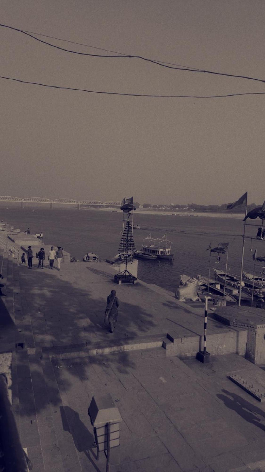 Tandon Lodge On The Ganga Ghat Homestay فاراناسي المظهر الخارجي الصورة